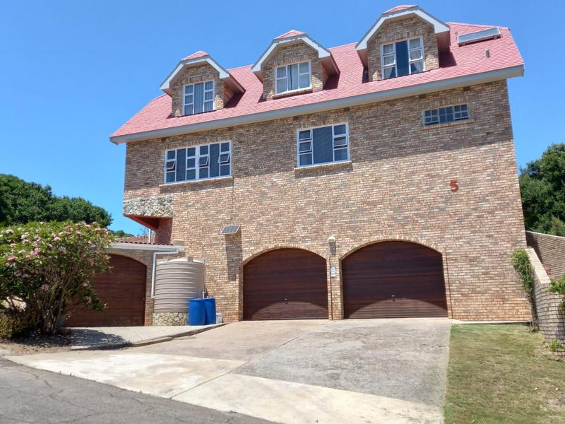 4 Bedroom Property for Sale in Aston Bay Eastern Cape